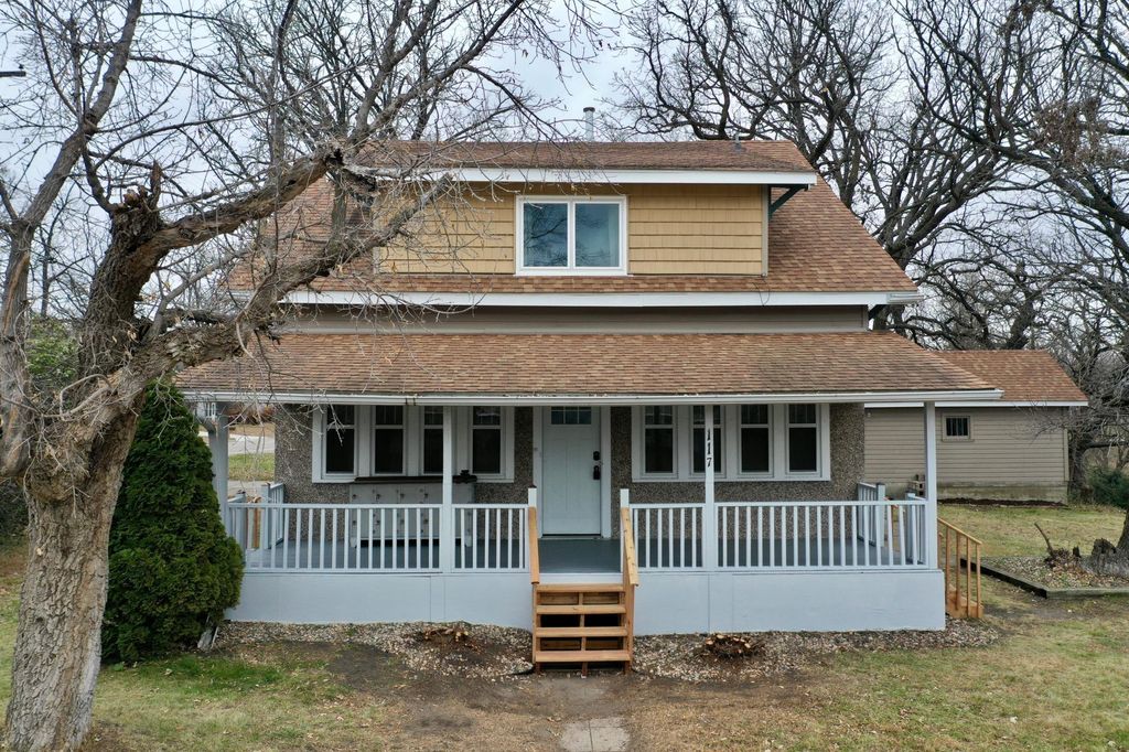 Photo of 117 Main Street N, New London, MN 56273 (MLS # 7013833)