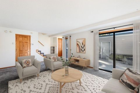 1124 Trailwood S Hopkins MN 55343