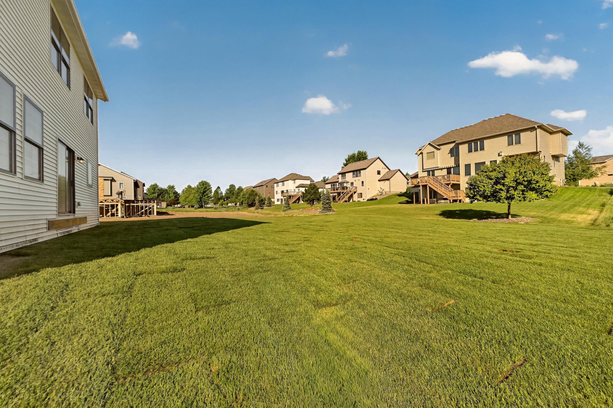 3435 Stonehedge Drive NE