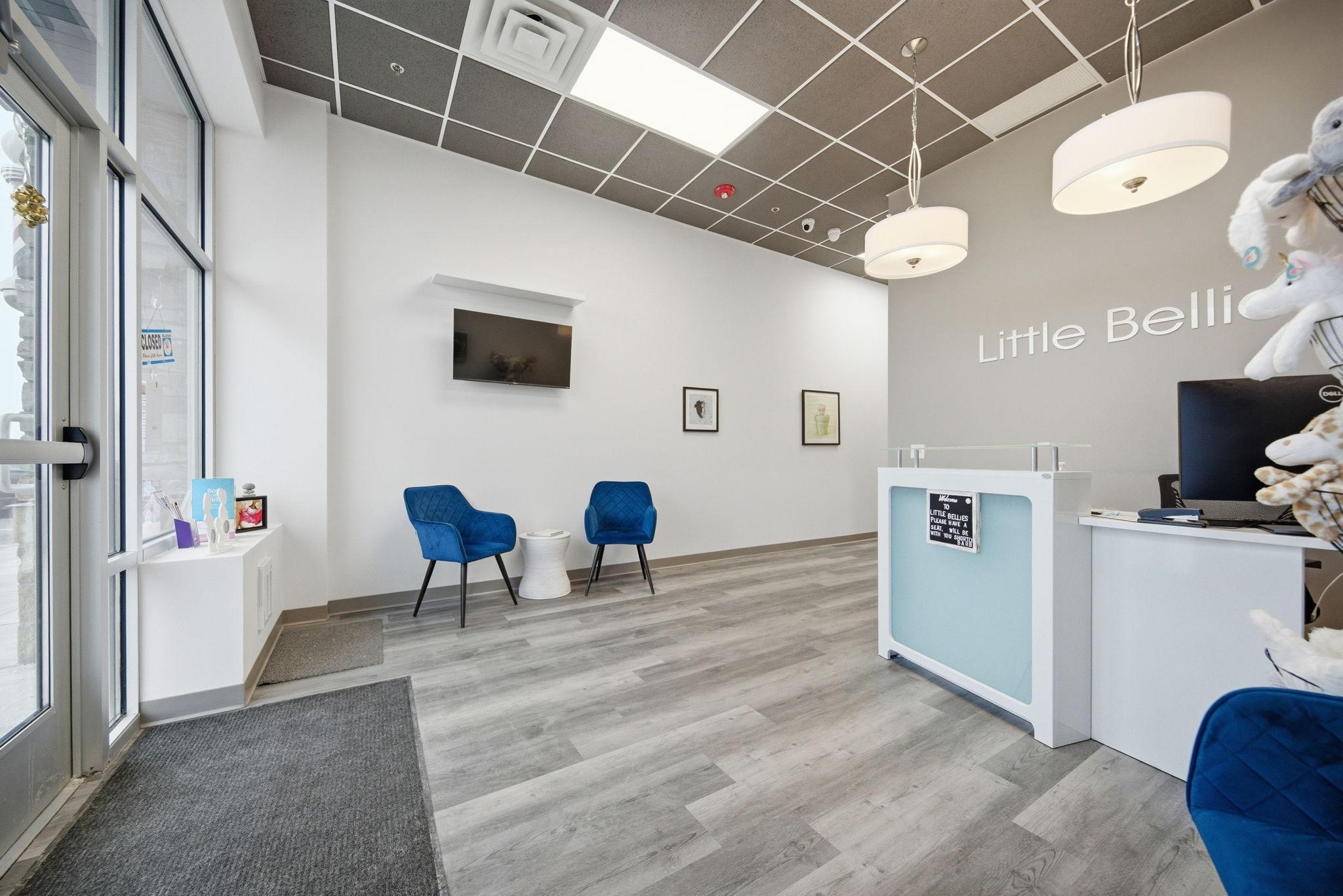 9931 Hudson Boulevard N 114