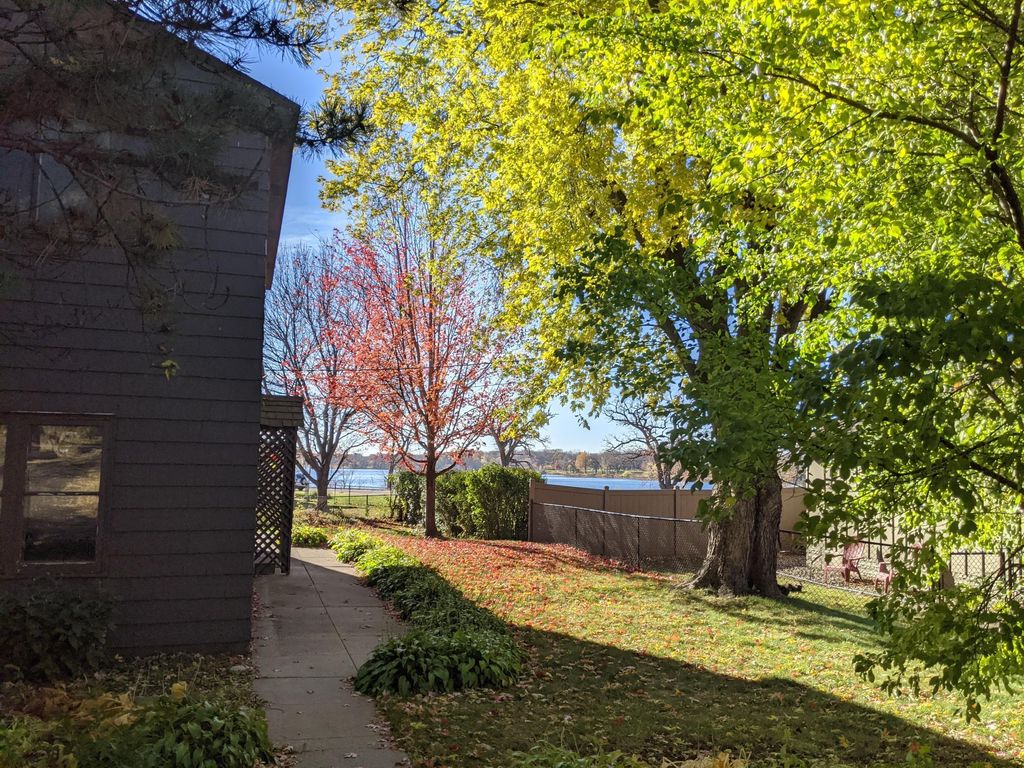 Photo of 1759 Phalen Place, Maplewood, MN 55109 (MLS # 6822841)