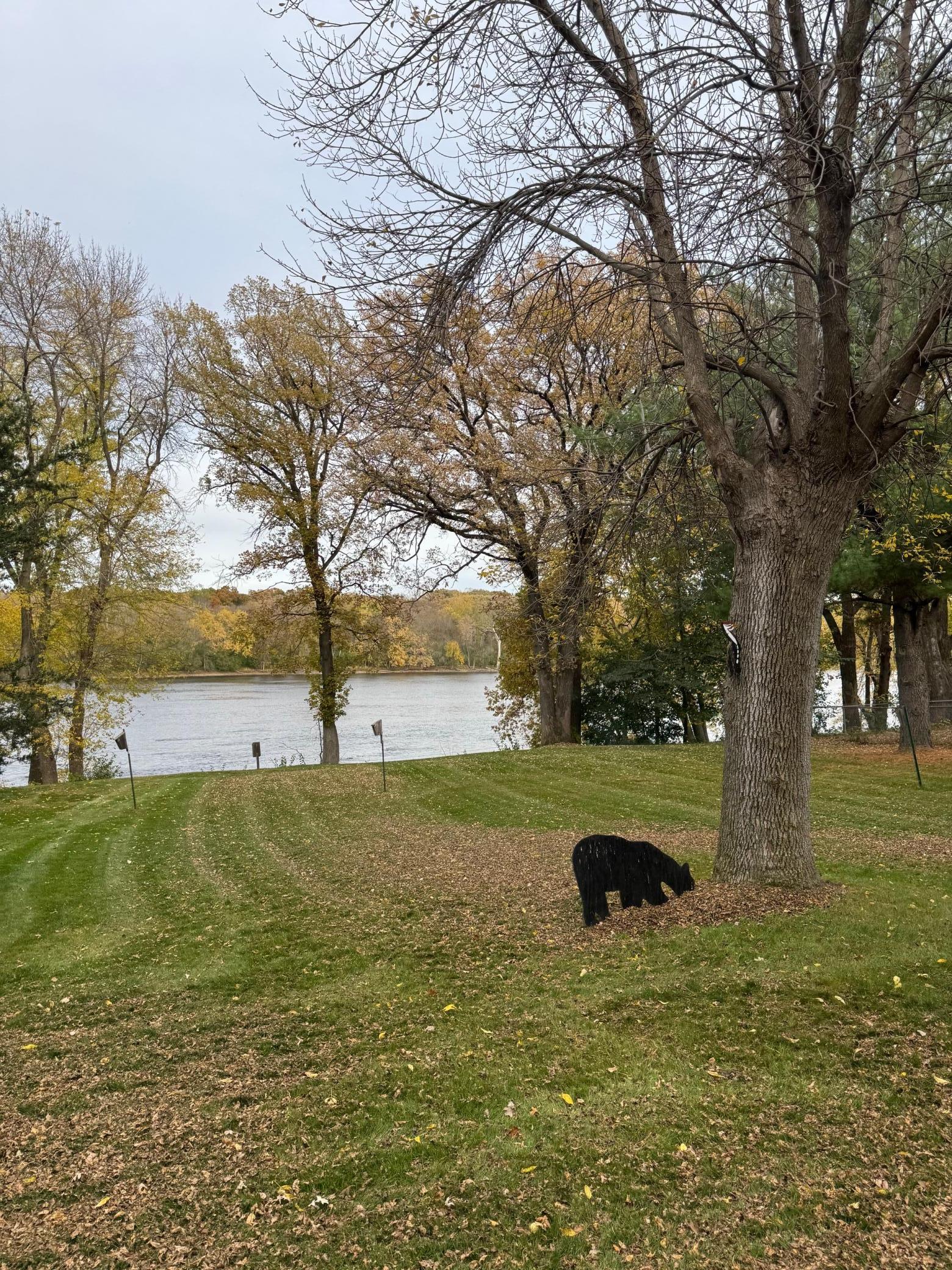 348 Riverside Avenue S