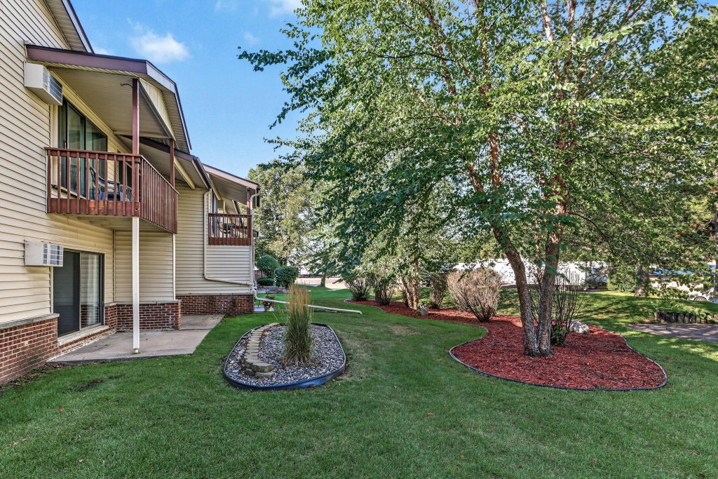 Photo of 3916 Foss Road #104, Saint Anthony, MN 55421 (MLS # 7140310)