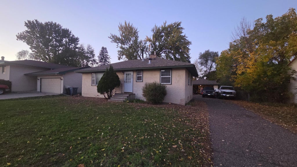 Photo of 627 Grant Street, Anoka, MN 55303 (MLS # 7154068)