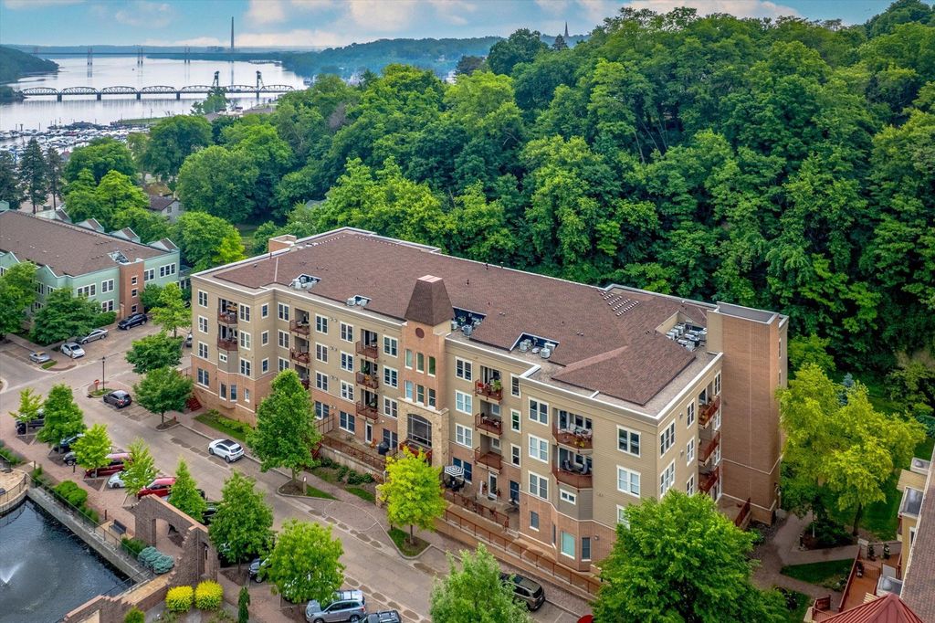 Photo of 620 Main Street N #124, Stillwater, MN 55082 (MLS # 7043734)