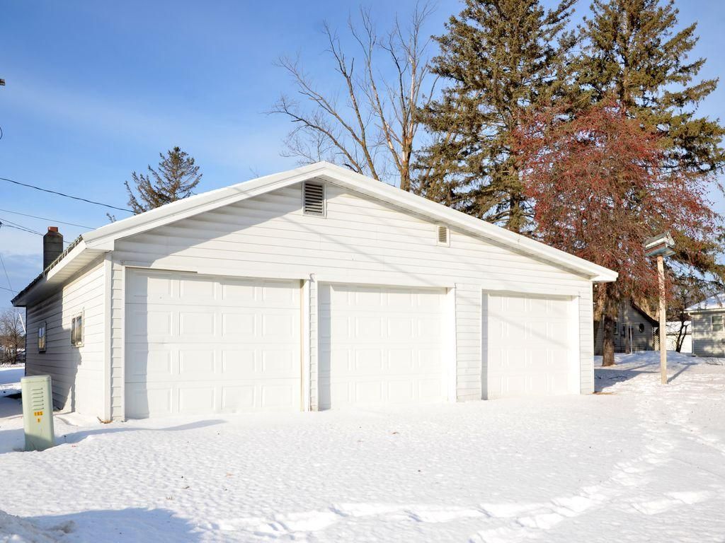Photo of 107 Grove Avenue N, Park Rapids, MN 56470 (MLS # 7002271)