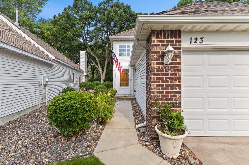 Photo of 123 Christenson Court NE, Fridley, MN 55432 (MLS # 7035703)