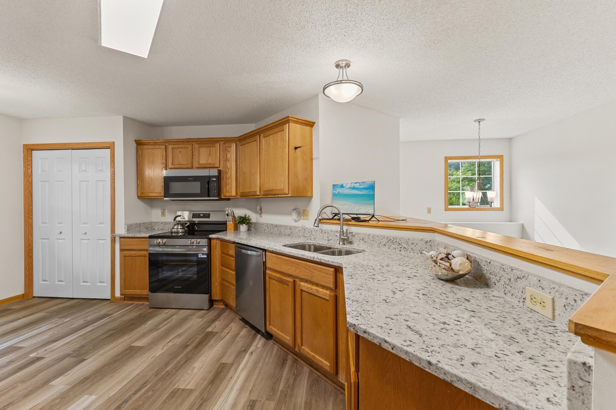123 Christenson Court NE