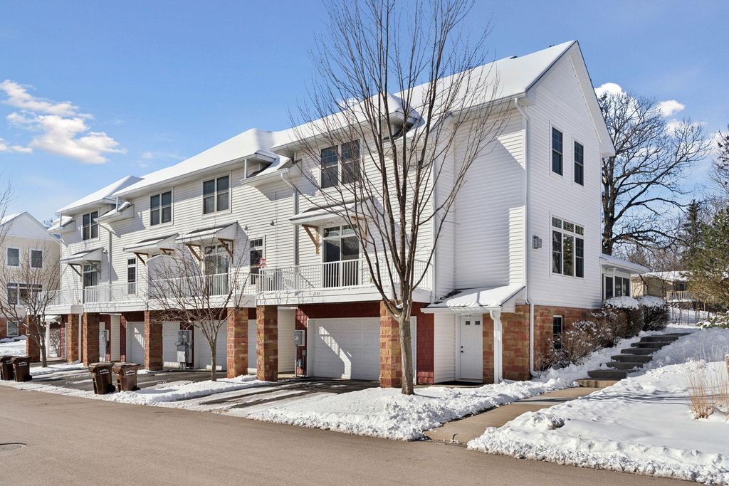 Photo of 2133 Village Trail, Mound, MN 55364 (MLS # 7017670)