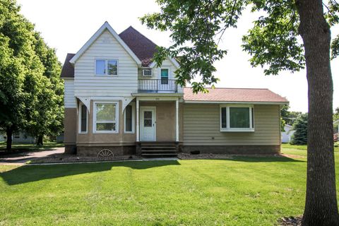 631 Mowbray Street Stewart MN 55385