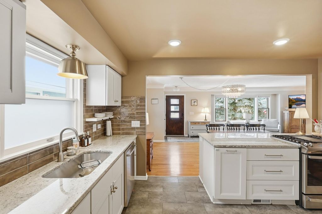 Photo of 5429 27th Avenue S, Minneapolis, MN 55417 (MLS # 7013311)