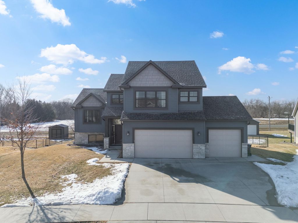 Photo of 2260 Starburst Drive SW, Rochester, MN 55902 (MLS # 7023466)