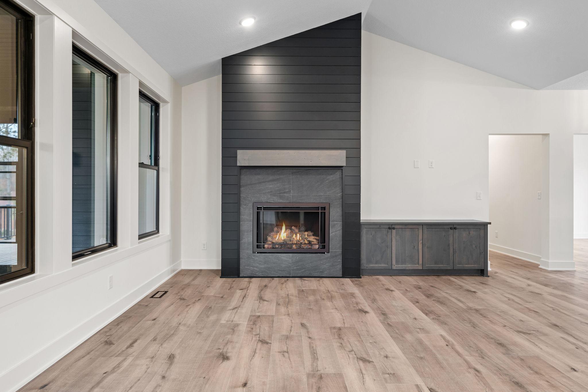 3916 McMenemy Street