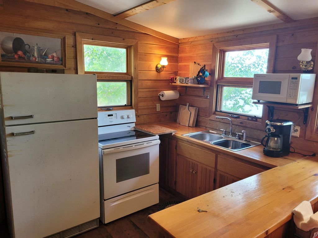 Photo of 2490 Keyes Island, International Falls, MN 56649 (MLS # 6383467)
