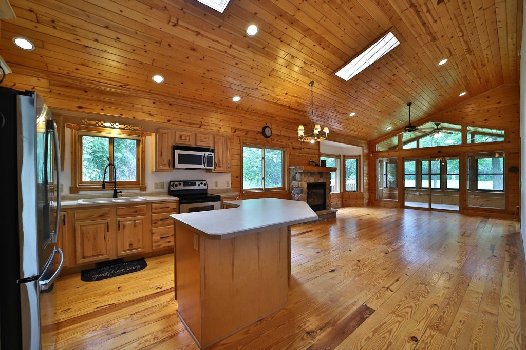 Photo of 39916 Par West Drive, Emily, MN 56447 (MLS # 7125200)