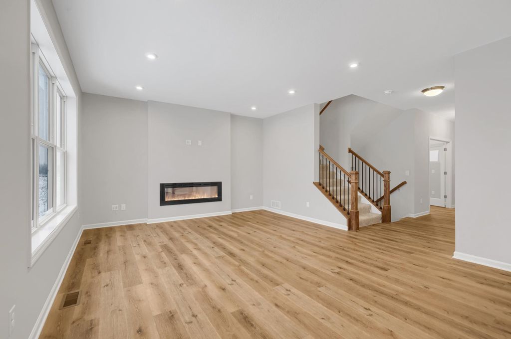 Photo of 1943 Sparrow Drive, Shakopee, MN 55379 (MLS # 7001309)