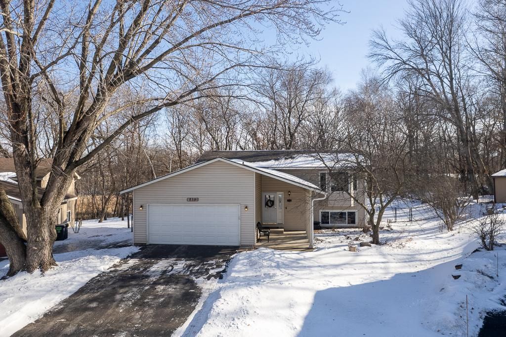 Photo of 858 Sudberry Lane, Eagan, MN 55123 (MLS # 7013251)