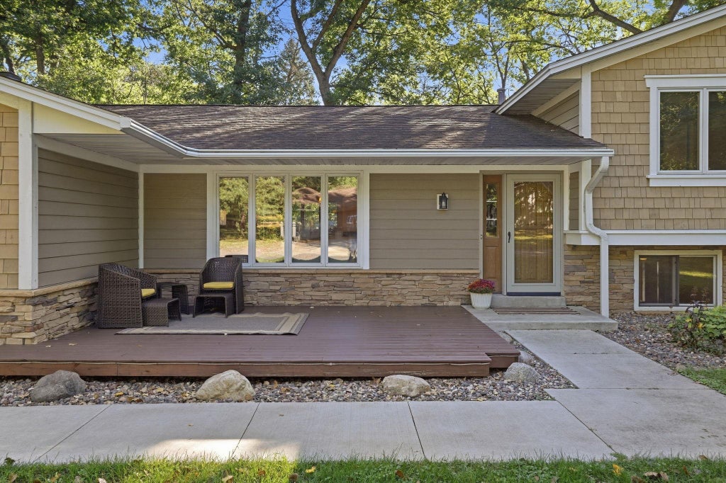 Photo of 4317 Briarwood Lane, Minnetonka, MN 55343 (MLS # 7119080)