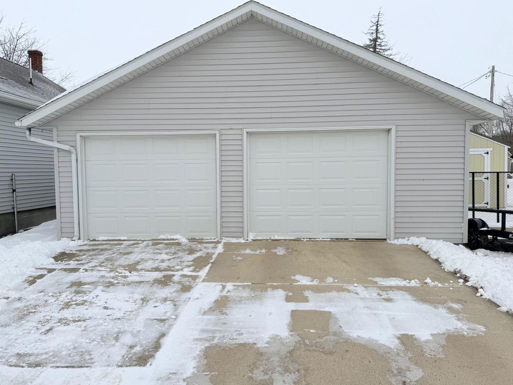 Photo of 108 4th Street NE, Fulda, MN 56131 (MLS # 7038221)