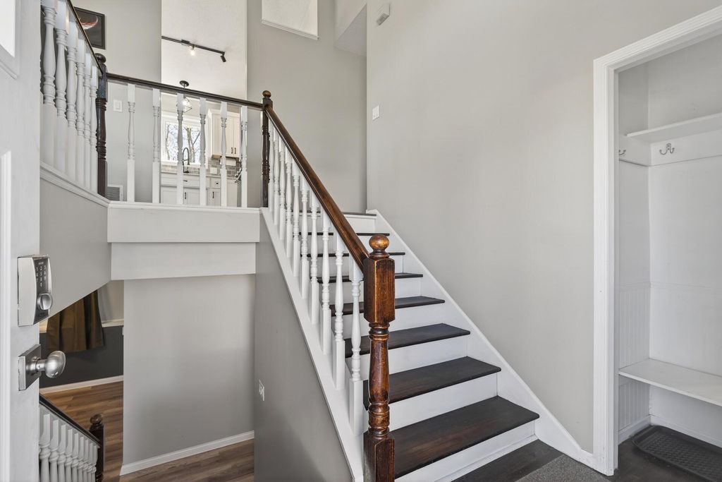 Photo of 17558 Fieldcrest Avenue, Farmington, MN 55024 (MLS # 7058862)