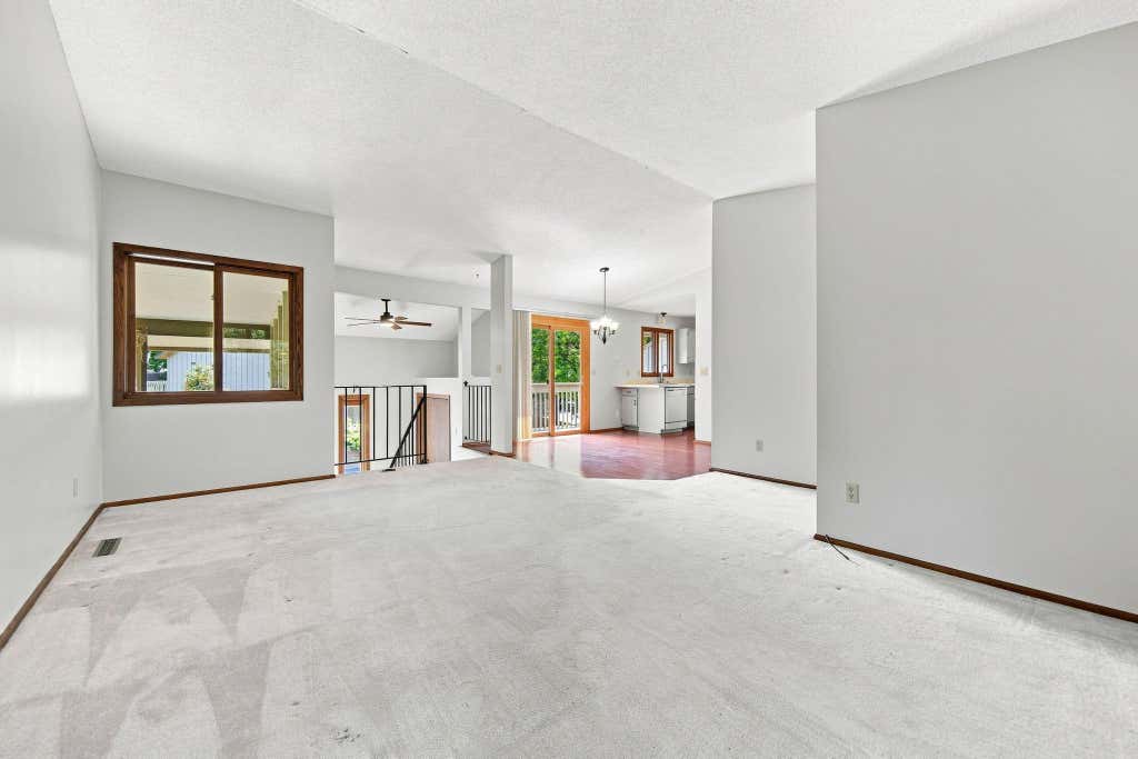 Photo of 7232 Woodstock Drive, Bloomington, MN 55438 (MLS # 7125194)