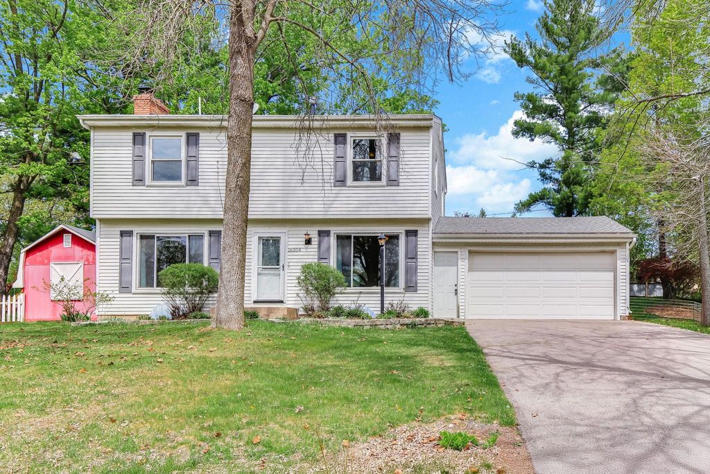 Photo of 16304 Temple Drive, Minnetonka, MN 55345 (MLS # 7068878)