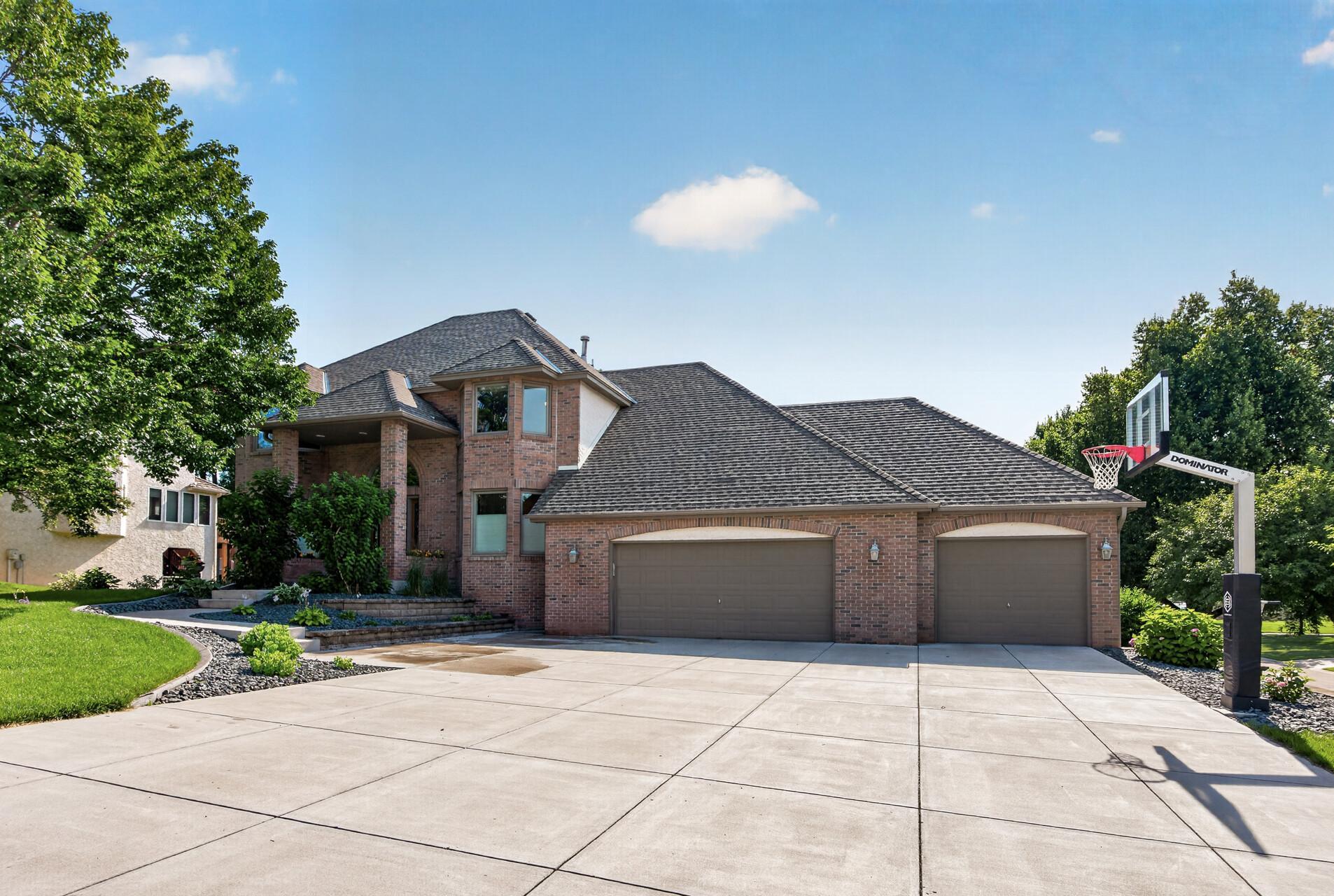 4283 Hillview Lane
