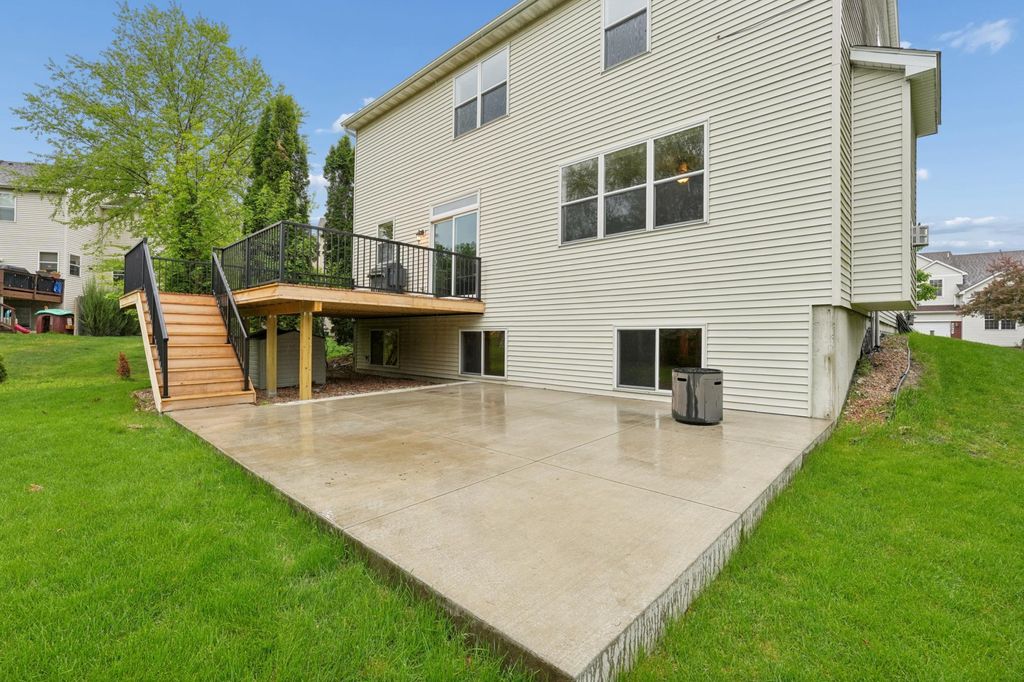 Photo of 8962 Peony Lane N, Maple Grove, MN 55311 (MLS # 7016082)