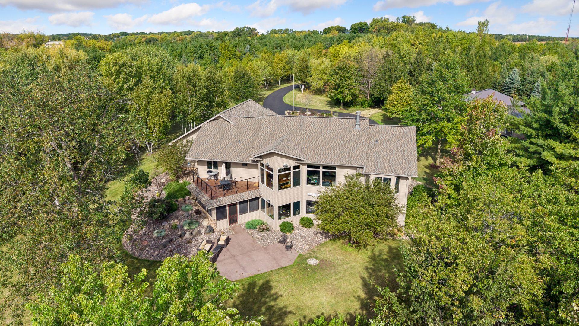 555 Chinnock Lane