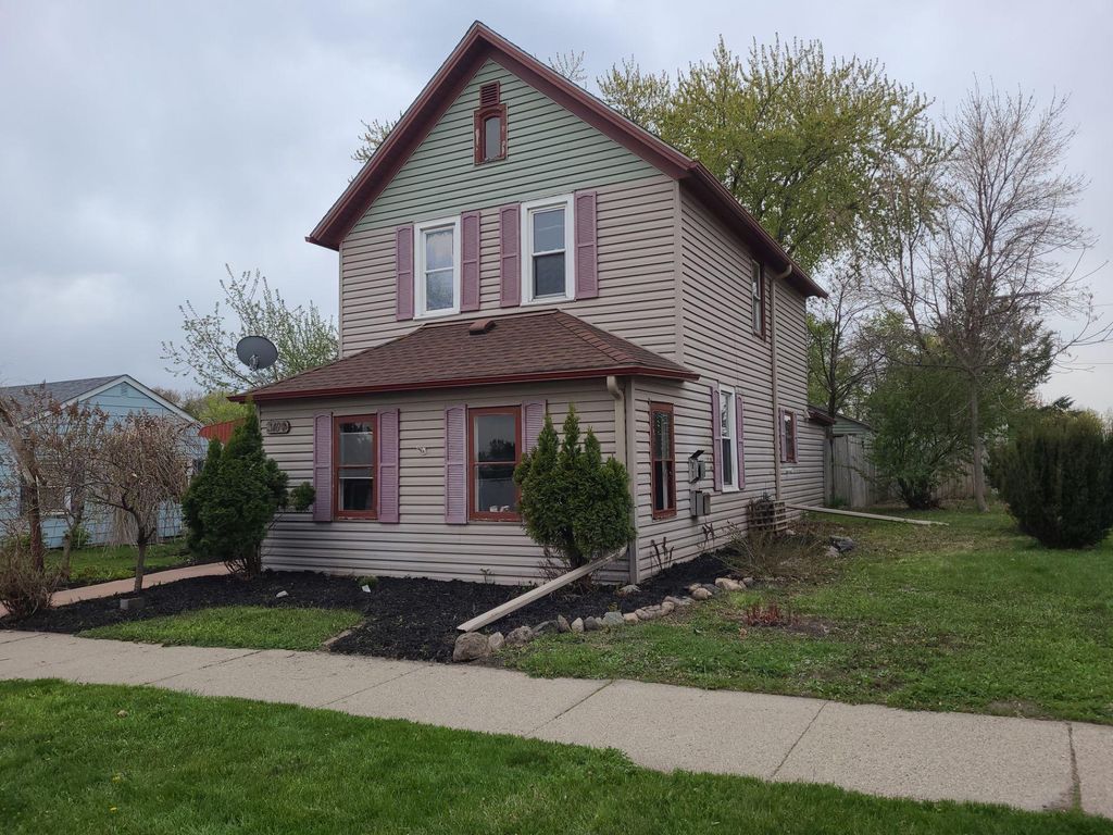 Photo of 340 1st Street N, Winsted, MN 55395 (MLS # 7064169)