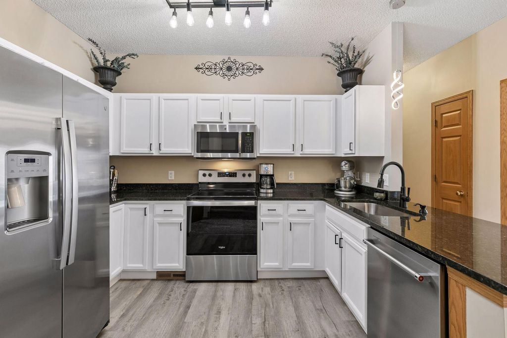 Photo of 18364 Kerrville Trail, Lakeville, MN 55044 (MLS # 7051278)