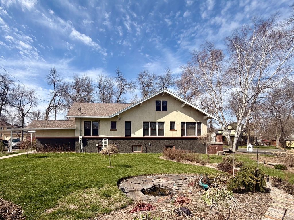 Photo of 2201 5th Avenue E, Hibbing, MN 55746 (MLS # 7072909)