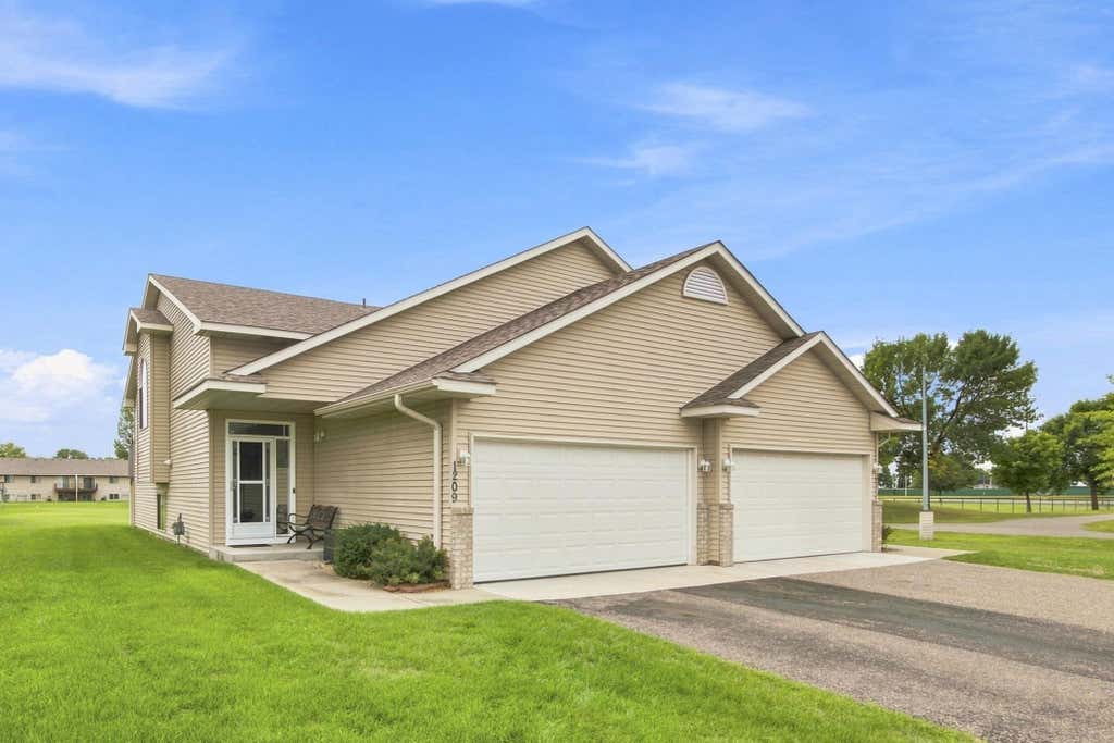 Photo of 1209 3rd Street S, Princeton, MN 55371 (MLS # 7131563)