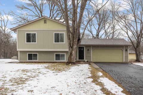 9513 Able Street NE Blaine MN 55434