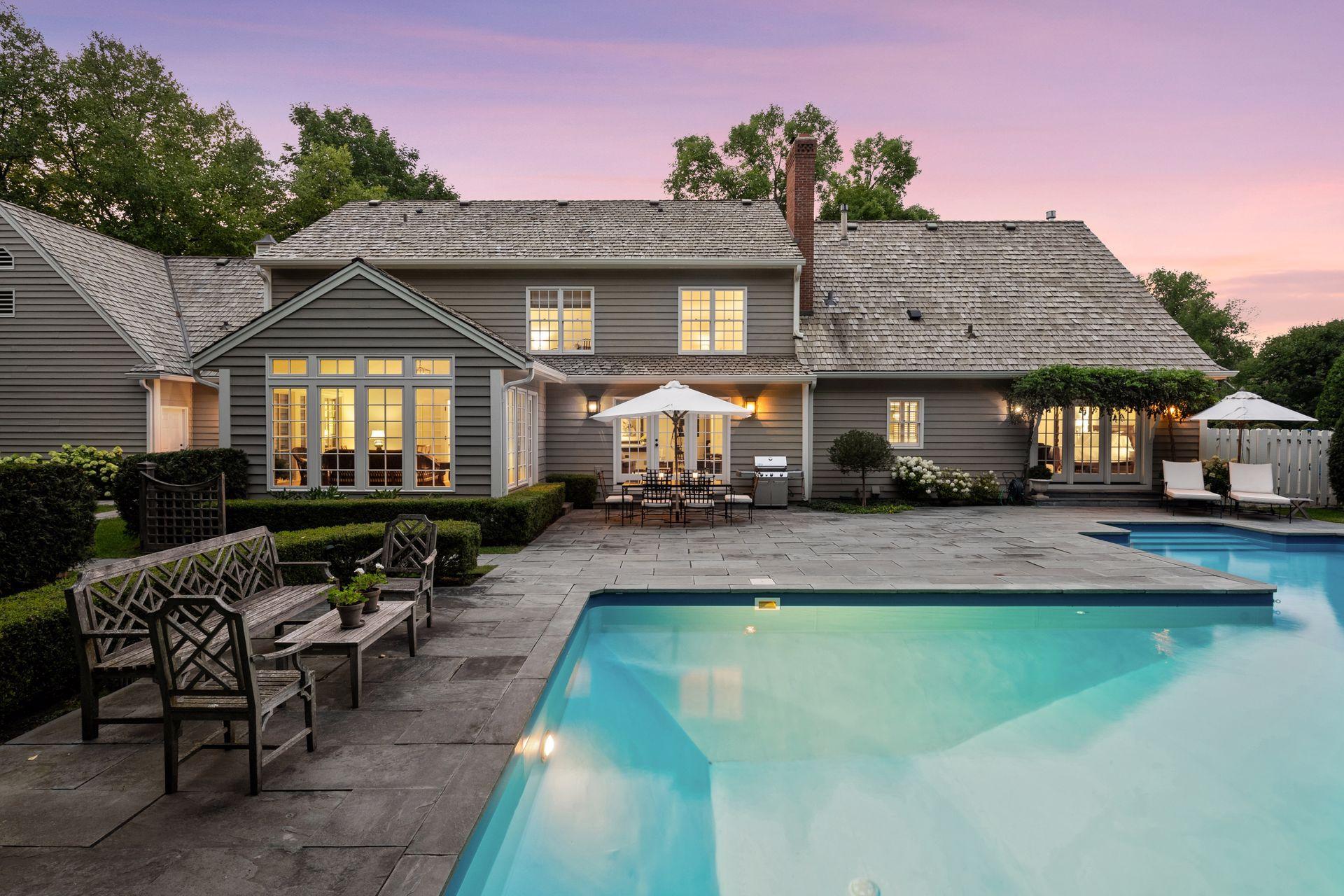 235 Hollander Road