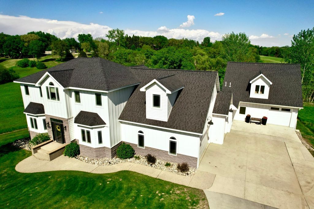 Photo of 1207 S Martin Street, Fergus Falls, MN 56537 (MLS # 7081387)