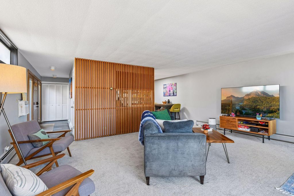 Photo of 5808 Bryant Avenue S, Minneapolis, MN 55419 (MLS # 7044421)