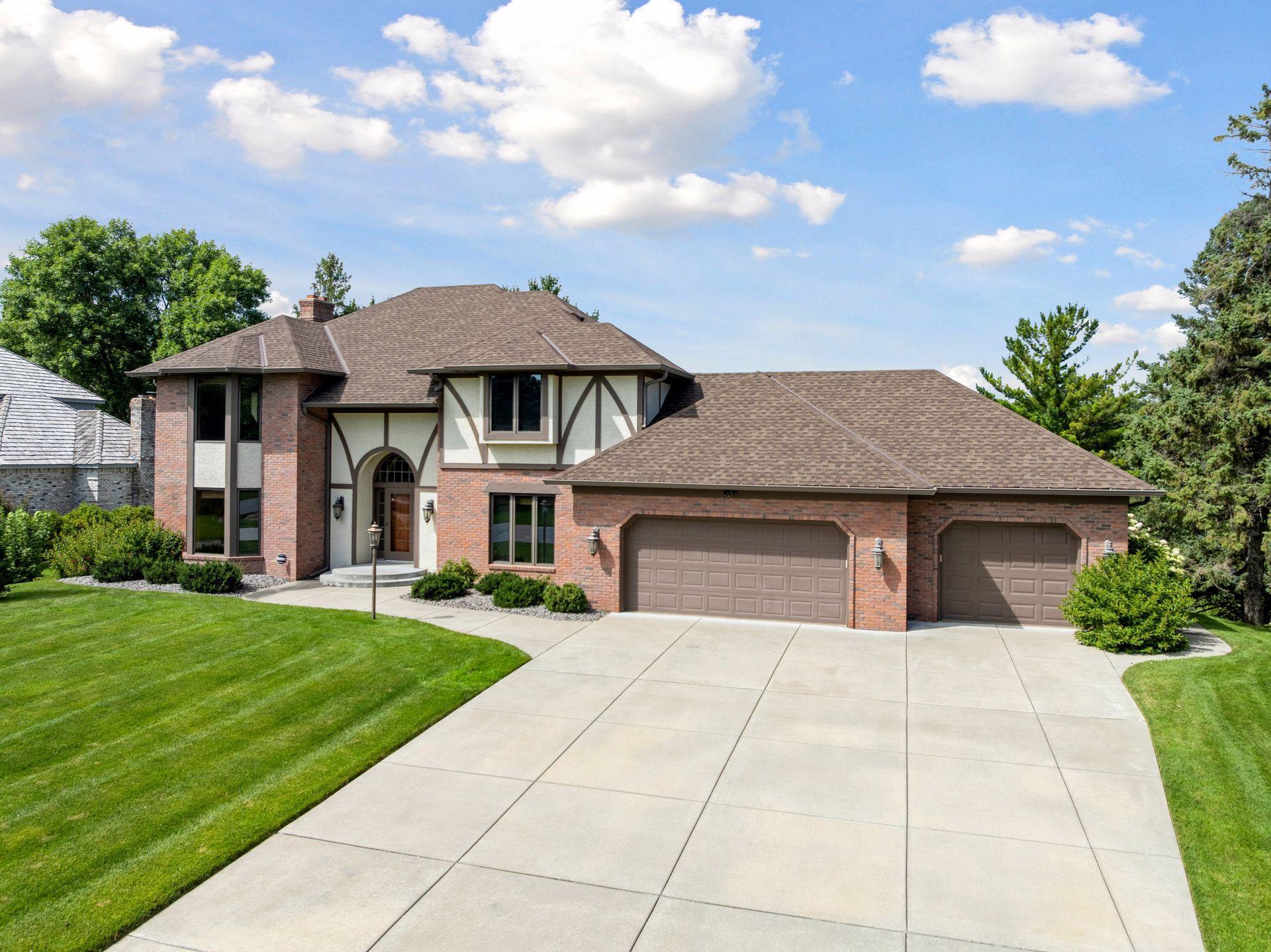 9658 Wedgewood Court