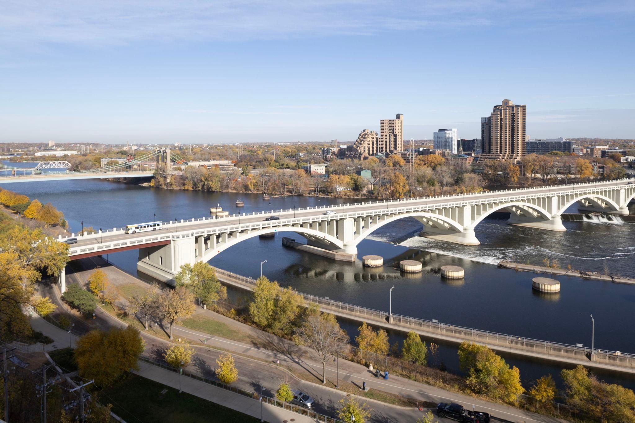 401 S 1st Street 1317