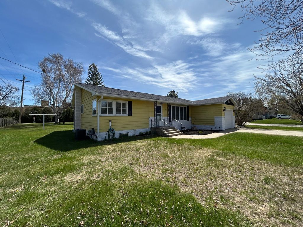 Photo of 612 Front Avenue, Park Rapids, MN 56470 (MLS # 7076116)