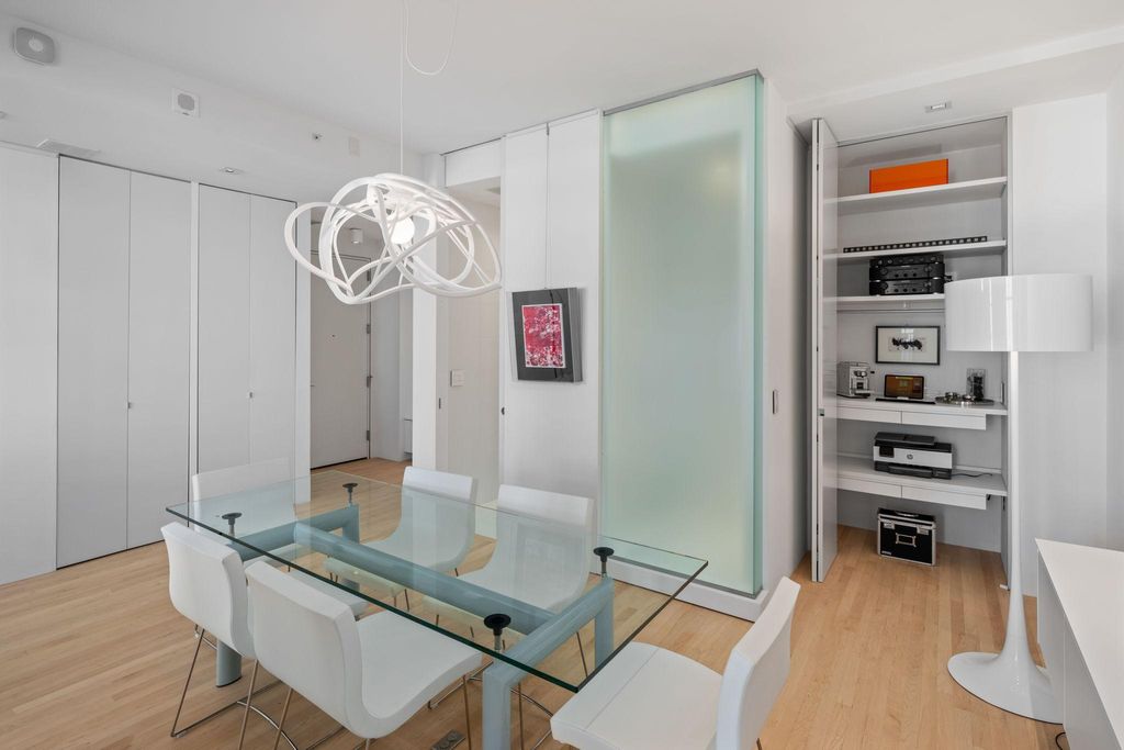 Photo of 201 south 11th street St #830, Minneapolis, MN 55403 (MLS # 7034401)