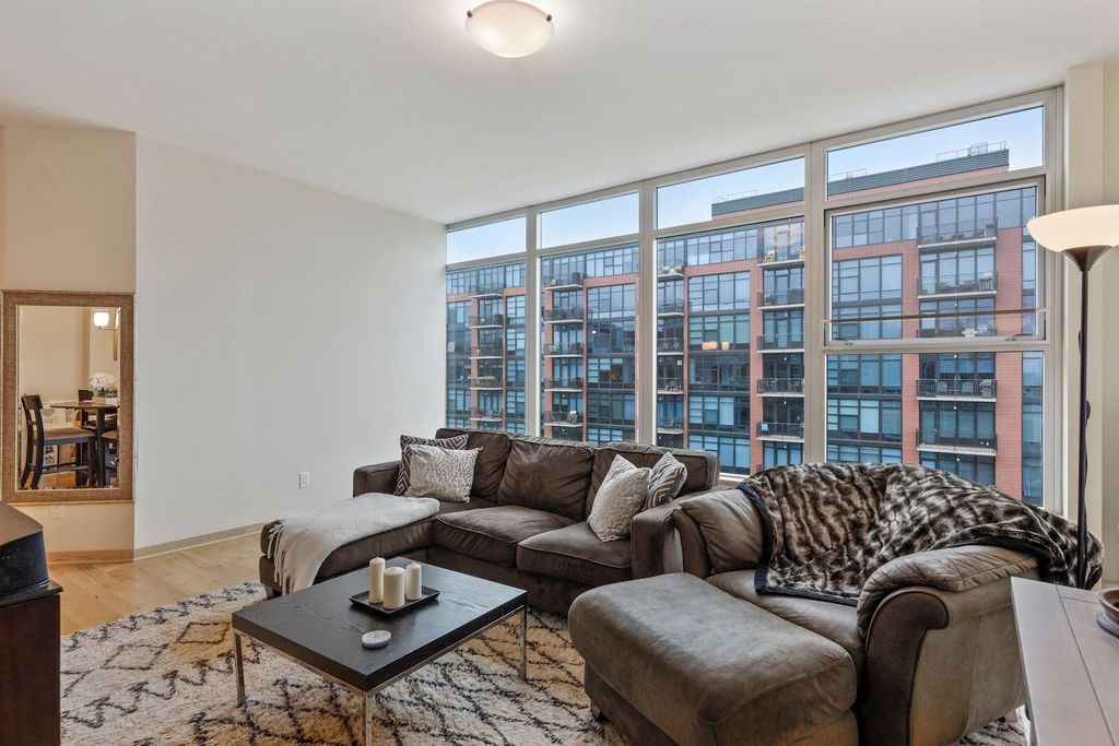 Photo of 215 10th Avenue S #735, Minneapolis, MN 55415 (MLS # 7073695)