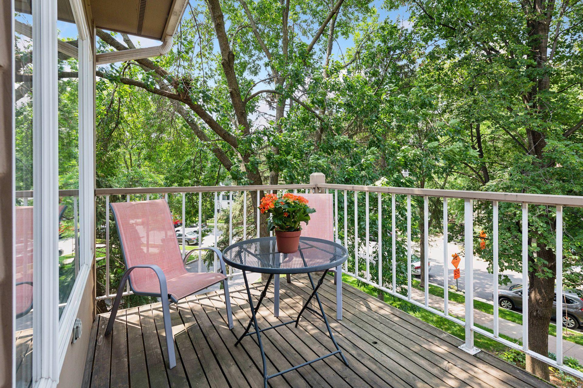 2824 Kenwood Isles Drive