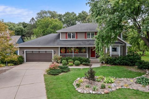 2360 Apache Court Mendota Heights MN 55120