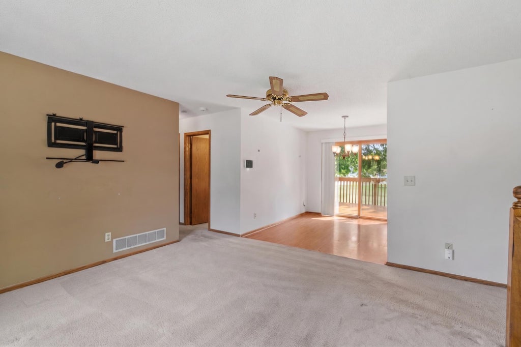 Photo of 3501 84th Circle N, Brooklyn Park, MN 55443 (MLS # 7123895)