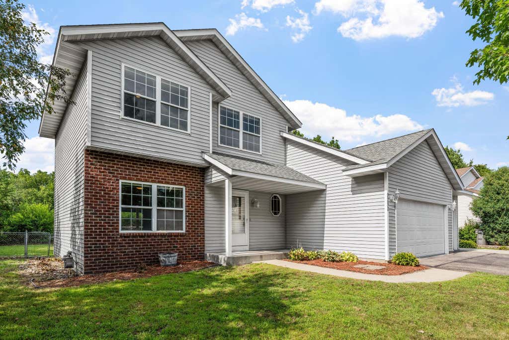 Photo of 9290 Creek Way, Savage, MN 55378 (MLS # 7125215)