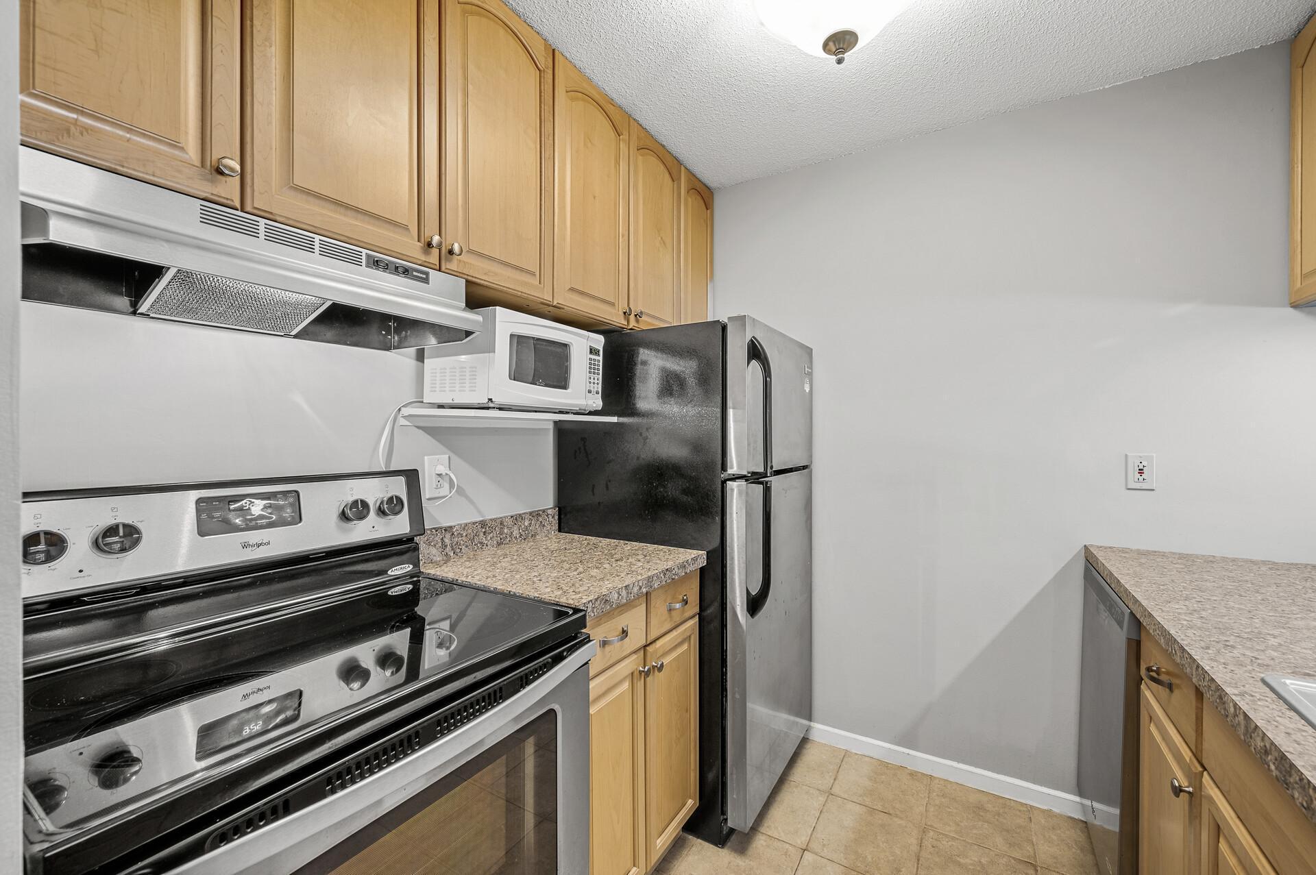 2800 Hamline Avenue N 125