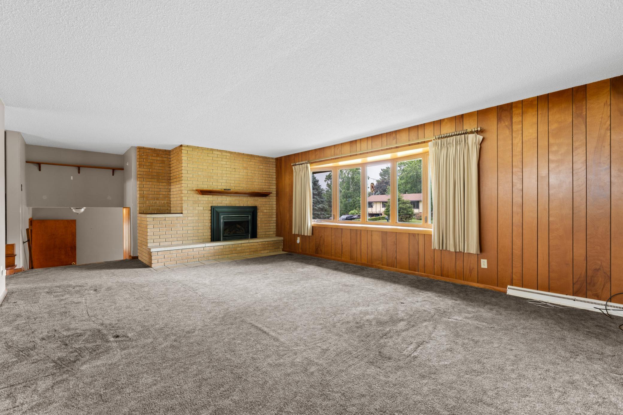 3816 Lillie Court SW