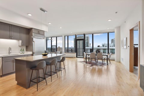 Photo of 740 Portland Avenue #1714, Minneapolis, MN 55415 (MLS # 7109348)