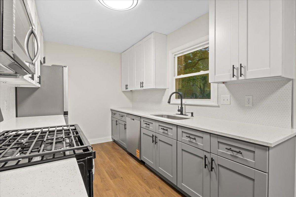 10449 Xerxes Avenue S